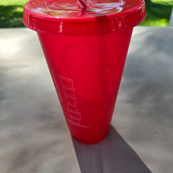 Starbucks Magic Cool Reusable Cold Cup 24px - Picture 2 of 8